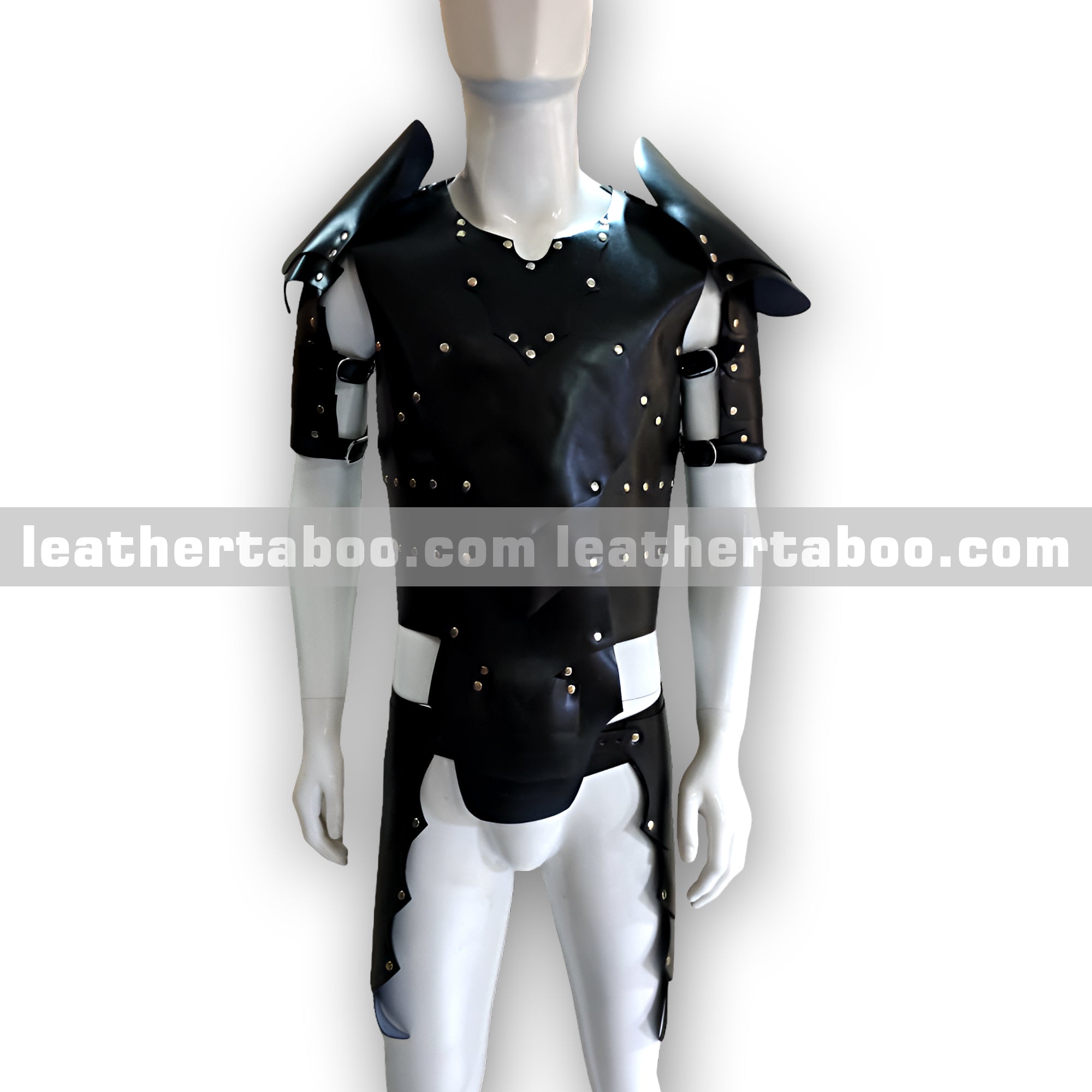 Men’s Leather Chest Armor with Shoulder Plates and Straps – Premium Goods Leather, Riveted Design for Costume & Cosplay Wear