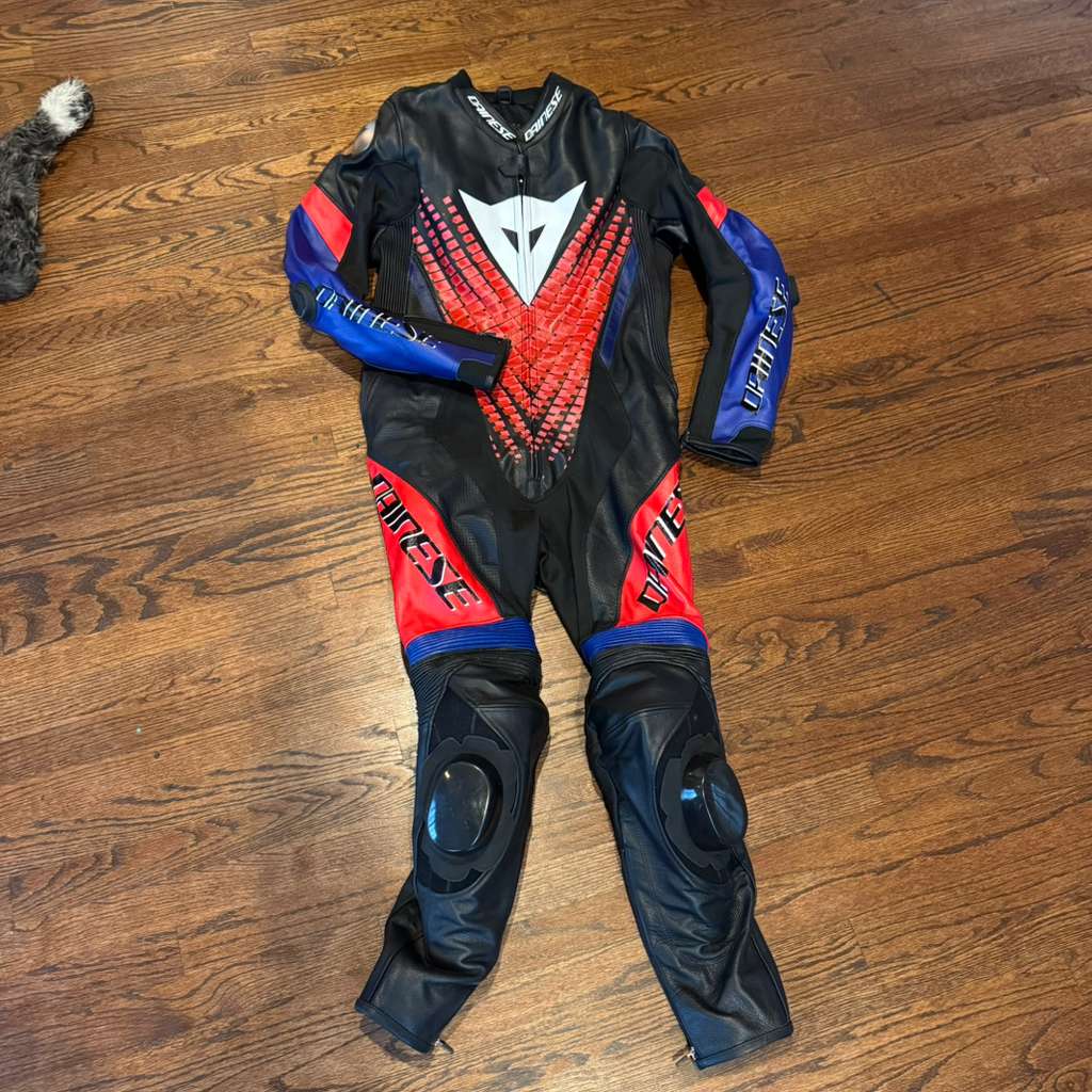 Dainese Laguna Seca 6 Leather Racing Suit 1 Piece CE Armored Cowhide Suit leathertaboo.com